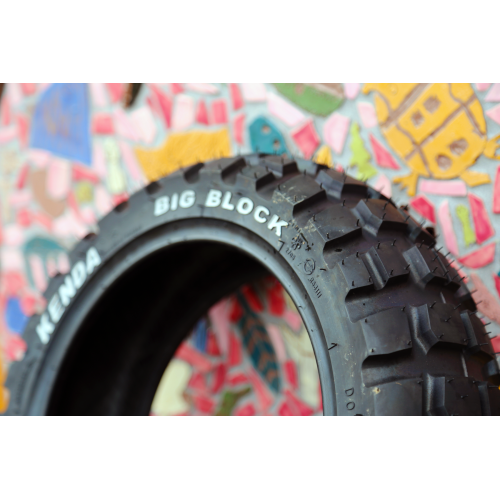Llanta KENDA - K784 Big Block - Trasera - 140/90-16 - 77Q